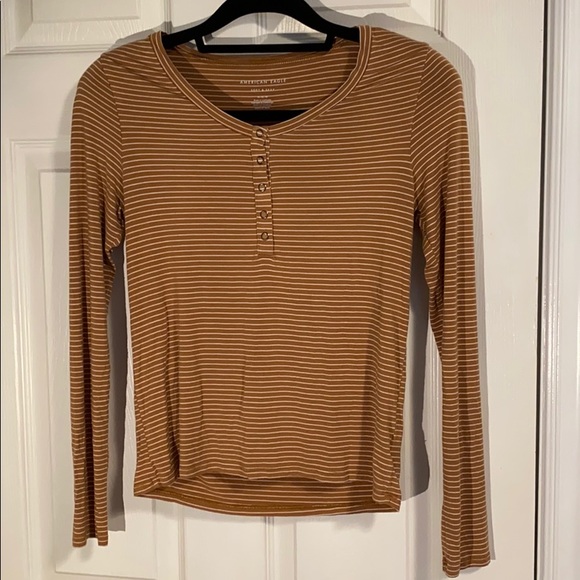 American Eagle Outfitters Tops - American Eagle Long Sleeve Shirt Medium Brown